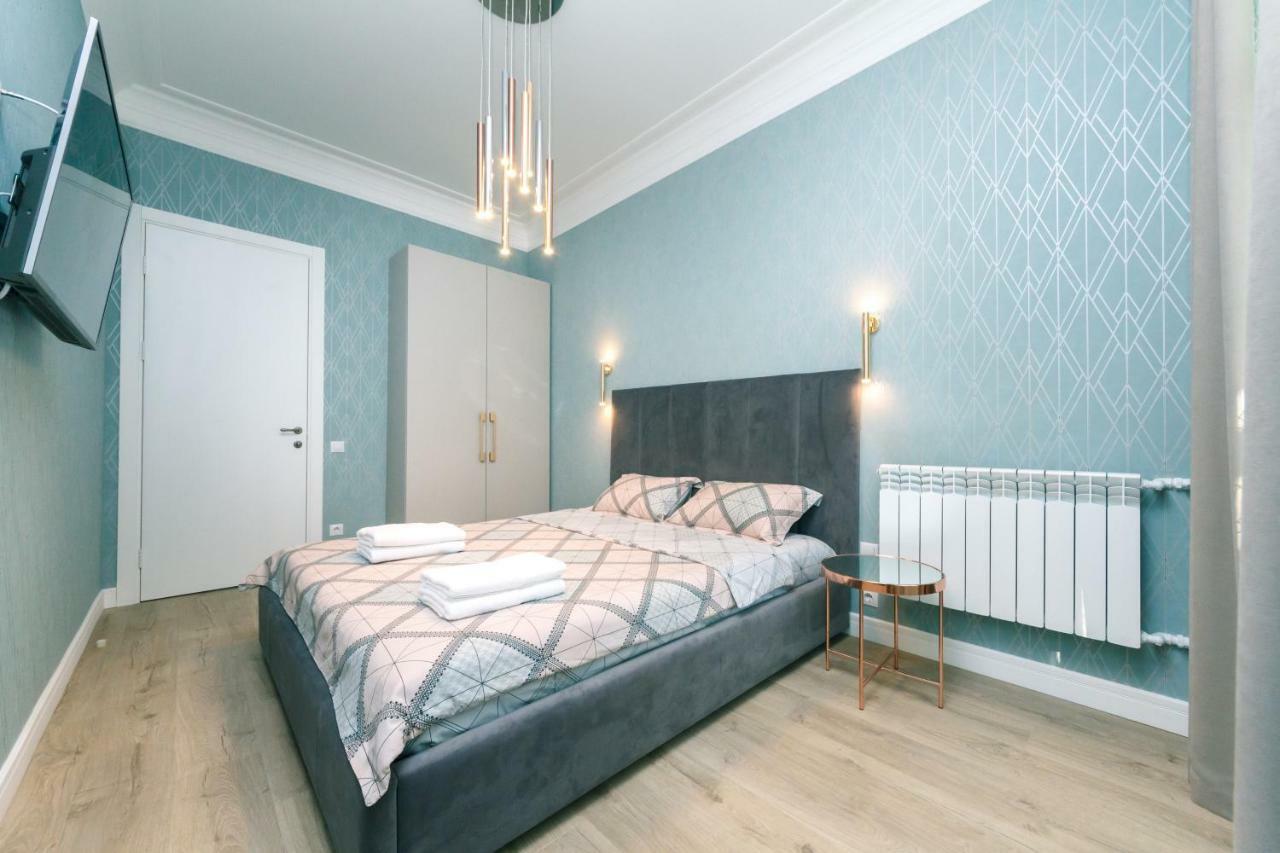 Lux , Two Bedrums Kijev Kültér fotó